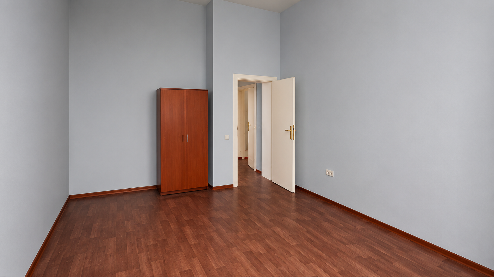 Офис в аренду по адресу:   Коммунистическая 21, оф. 516-519, 46 м²