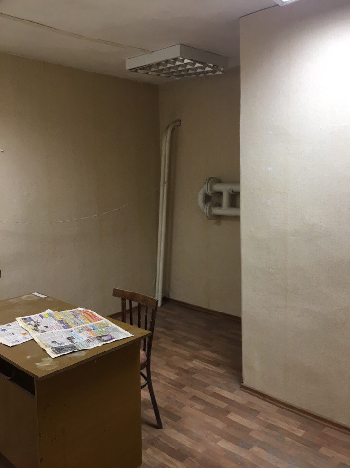 Офис в аренду по адресу:   Новороссийская 10, подвал, комнаты 19, 5 м²